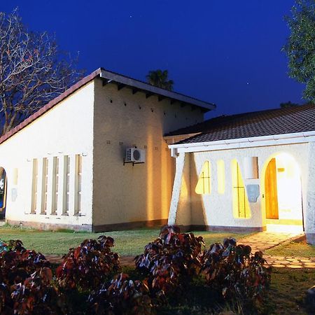 Kadoma Hotel & Conference Centre Εξωτερικό φωτογραφία