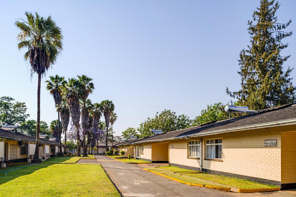 Kadoma Hotel & Conference Centre Εξωτερικό φωτογραφία
